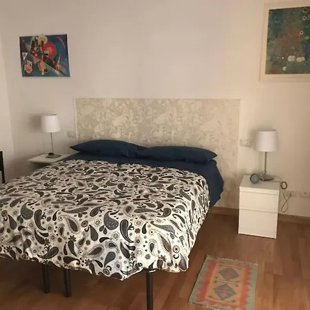 Apartmán Easy - 50mt Tram T2 *